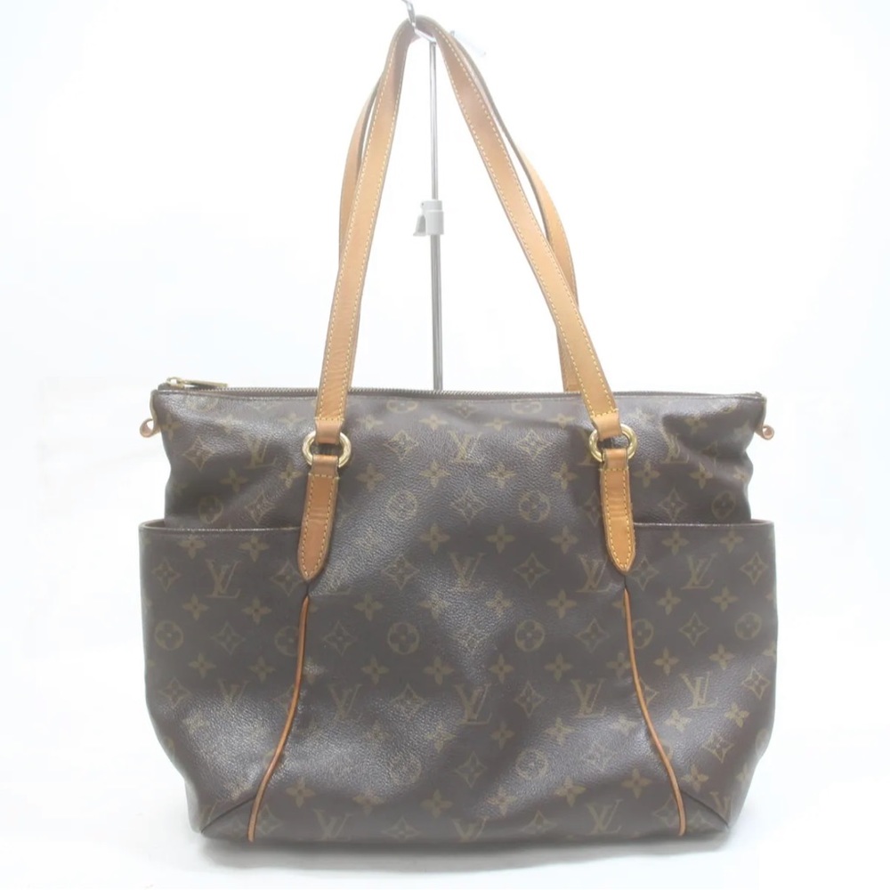 FLASH SALE 24 HRS ONLY Louis Vuitton Totally PM